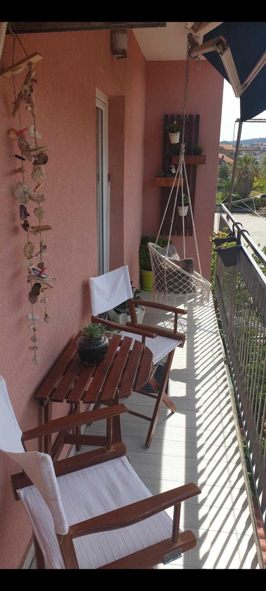 Apartman Nora Jelsa  Eksteriør billede